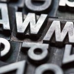 Zbliżenie z ołowianych listów